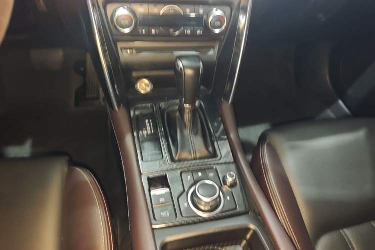 Used Mazda CX-4 2018 2.5L Automatic 4x4 Blue Sky Sport Edition China V Standard Gear Lever
