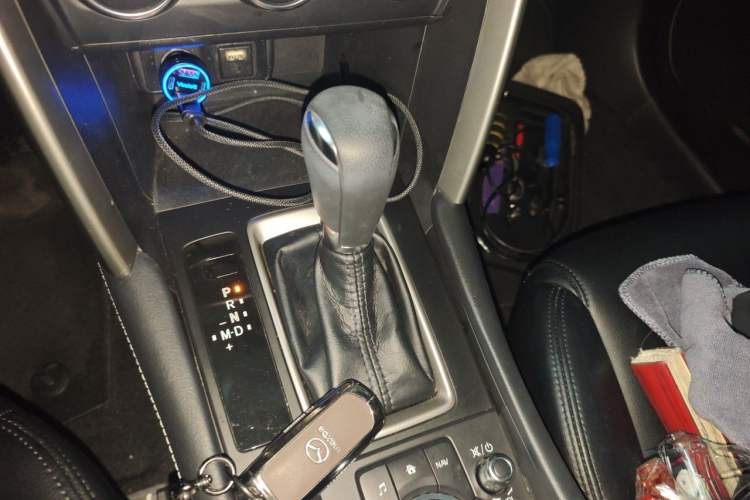 Used Mazda CX-4 2018 2.0L Automatic Two-Wheel Drive Blue Sky Dynamic Version China V Standard Gear Lever