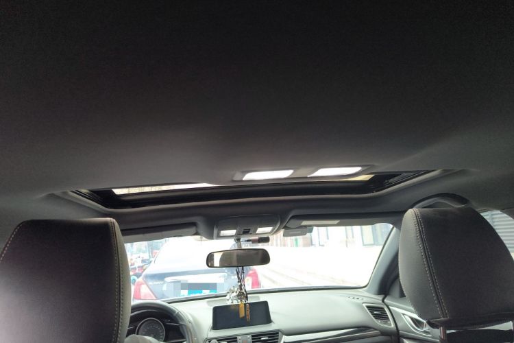 Used Mazda CX-4 2018 2.0L Automatic Two-Wheel Drive Blue Sky Dynamic Version China V Standard Headliner