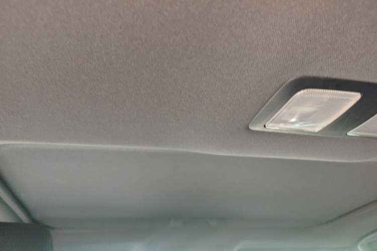 Used Mazda CX-4 2018 2.0L Automatic 2WD Blue Sky Exploration Edition China VI Standard Headliner