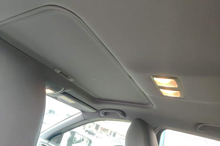 Used Mazda CX-4 2018 2.0L Automatic Two-Wheel Drive Blue Sky Dynamic Version China V Standard Headliner