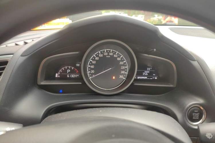 Used Mazda CX-4 2018 2.0L Automatic Two-Wheel Drive Blue Sky Dynamic Version China VI Standard Instrument Cluster
