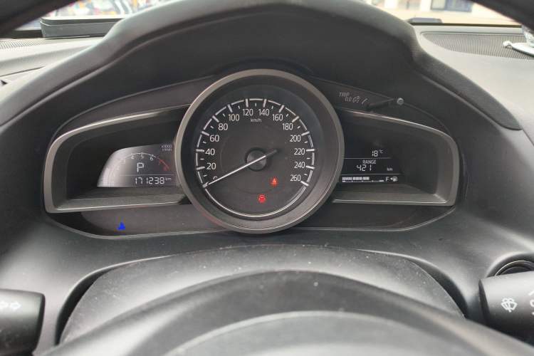 Used Mazda CX-4 2018 2.0L Automatic Two-Wheel Drive Blue Sky Dynamic Version China V Standard Instrument Cluster