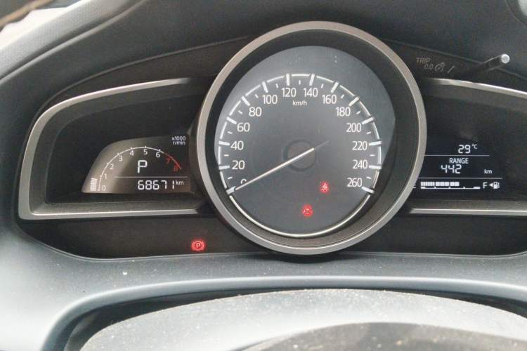 Used Mazda CX-4 2018 2.0L Automatic Two-Wheel Drive Blue Sky Dynamic Version China V Standard Instrument Cluster
