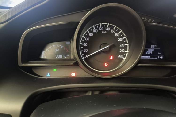 Used Mazda CX-4 2018 2.0L Automatic Two-Wheel Drive Smart Tech Edition China VI Instrument Cluster