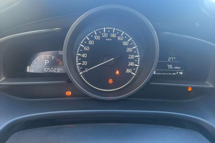Used Mazda CX-4 2018 2.0L Automatic Two-Wheel Drive Blue Sky Dynamic Version China V Standard Instrument Cluster