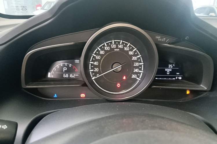 Used Mazda CX-4 2018 2.0L Automatic Two-Wheel Drive Blue Sky Dynamic Version China VI Standard Instrument Cluster