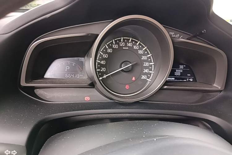 Used Mazda CX-4 2018 2.0L Automatic Two-Wheel Drive Blue Sky Dynamic Version China VI Standard Instrument Cluster