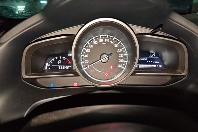 Used Mazda CX-4 2018 2.0L Automatic Two-Wheel Drive Blue Sky Dynamic Version China VI Standard Instrument Cluster