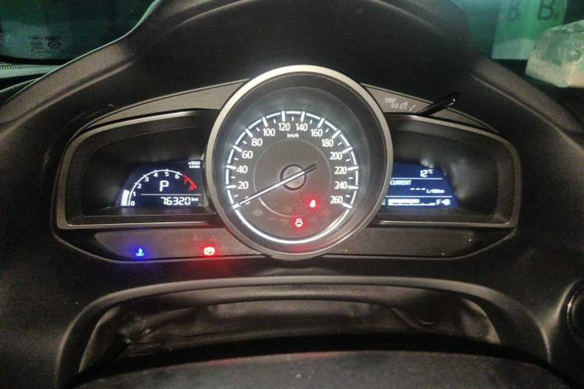 Used Mazda CX-4 2018 2.0L Automatic Two-Wheel Drive Blue Sky Dynamic Version China V Standard Instrument Cluster