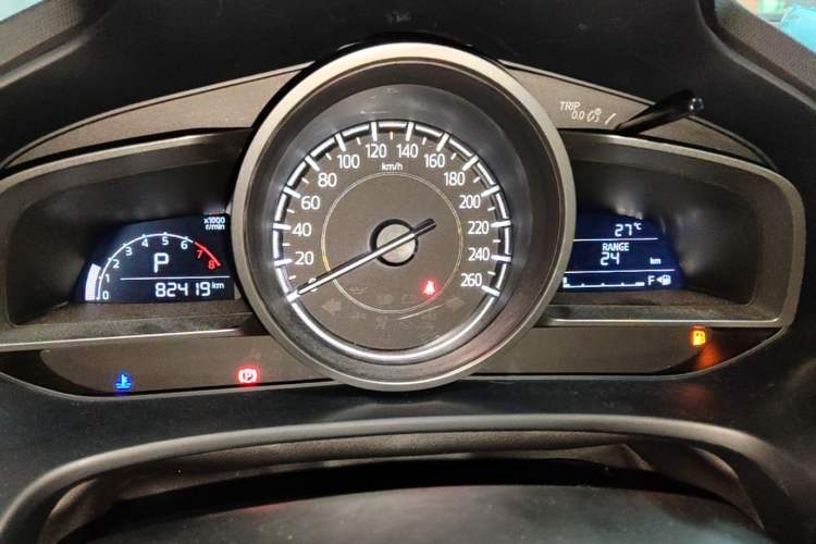 Used Mazda CX-4 2018 2.0L Automatic Two-Wheel Drive Blue Sky Dynamic Version China VI Standard Instrument Cluster