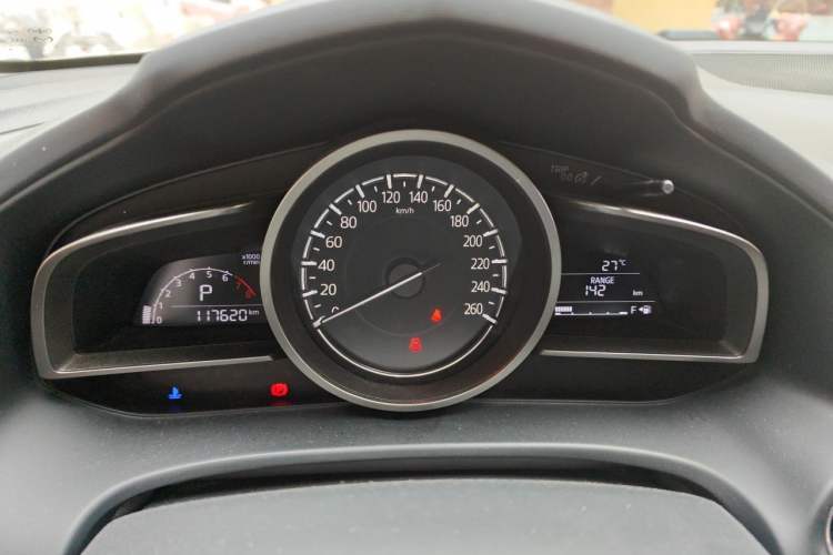Used Mazda CX-4 2018 2.0L Automatic Two-Wheel Drive Blue Sky Dynamic Version China V Standard Instrument Cluster