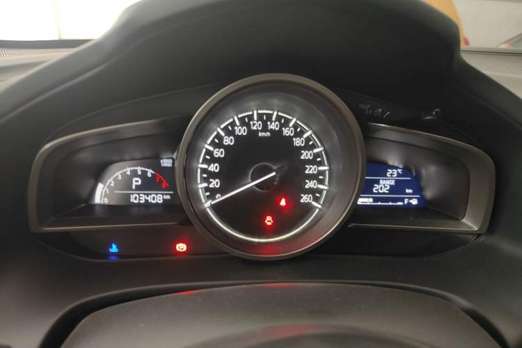 Used Mazda CX-4 2018 2.0L Automatic Two-Wheel Drive Blue Sky Dynamic Version China VI Standard Instrument Cluster