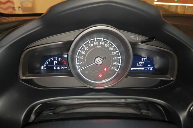 Used Mazda CX-4 2018 2.0L Automatic Two-Wheel Drive Blue Sky Dynamic Version China V Standard Instrument Cluster
