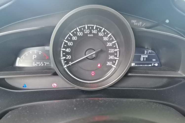 Used Mazda CX-4 2018 2.0L Automatic Two-Wheel Drive Blue Sky Dynamic Version China V Standard Instrument Cluster