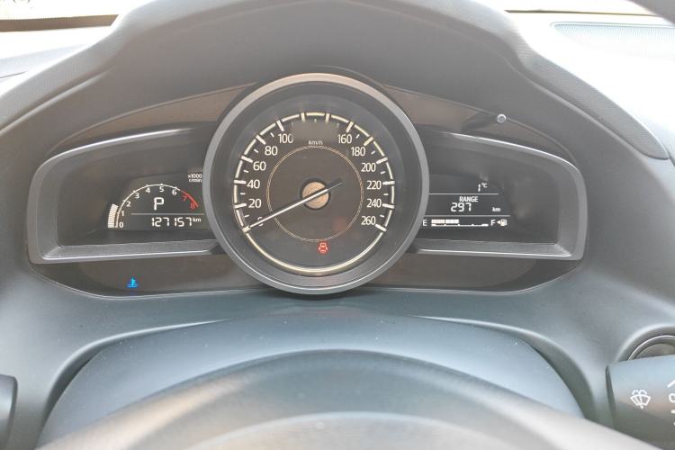 Used Mazda CX-4 2018 2.0L Automatic Two-Wheel Drive Blue Sky Dynamic Version China V Standard Instrument Cluster