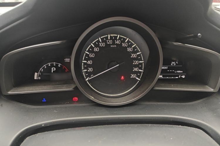 Used Mazda CX-4 2018 2.0L Automatic Two-Wheel Drive Blue Sky Dynamic Version China V Standard Instrument Cluster