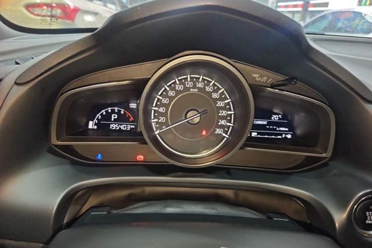 Used Mazda CX-4 2018 2.5L Automatic 4x4 Blue Sky Sport Edition China V Standard Instrument Cluster