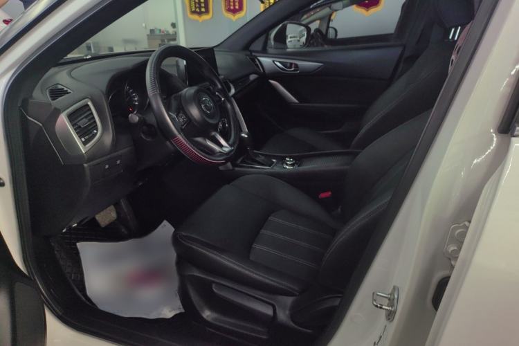 Used Mazda CX-4 2018 2.0L Automatic Two-Wheel Drive Blue Sky Dynamic Version China V Standard Interior 1