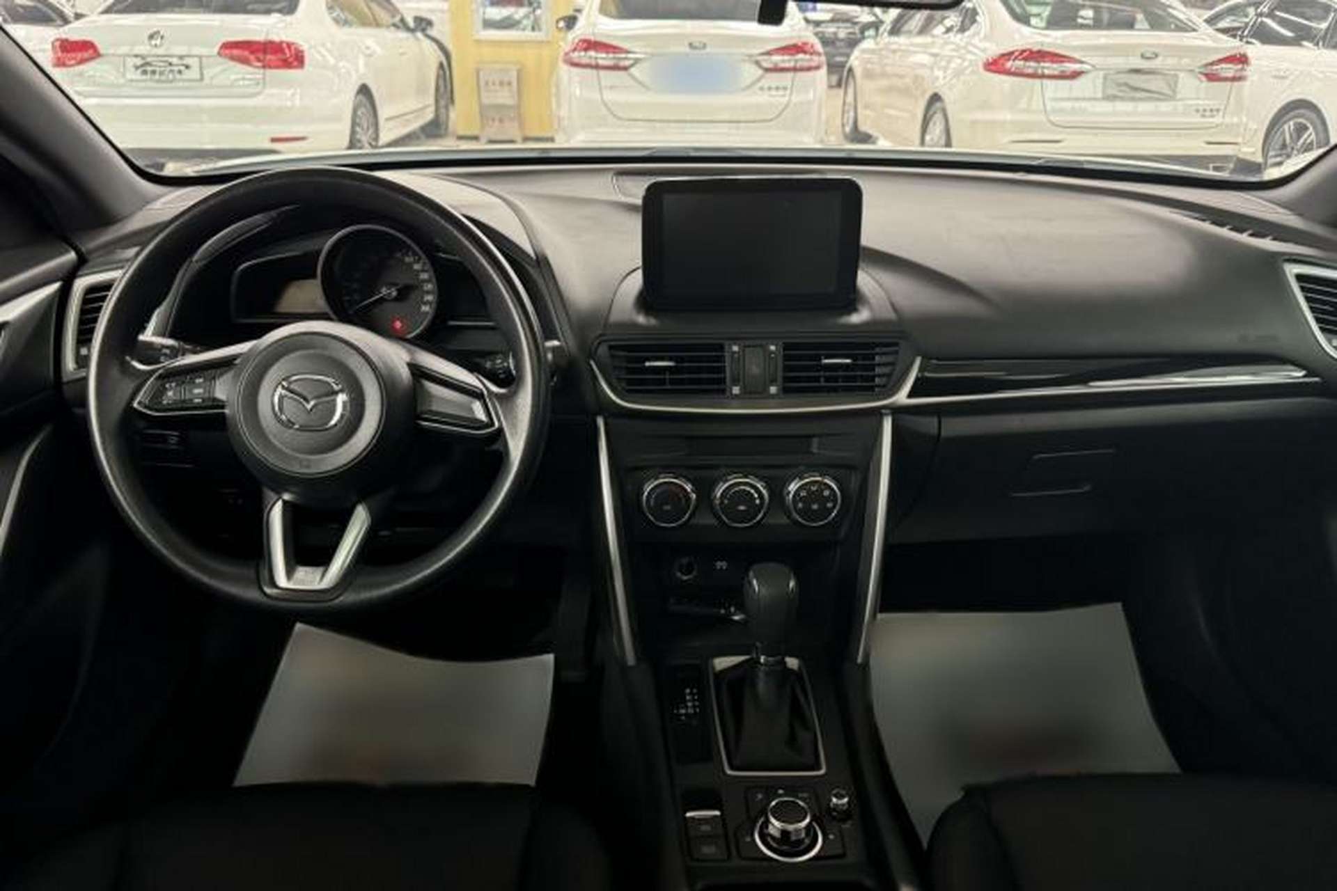 Used Mazda CX-4 2018 2.0L Automatic Two-Wheel Drive Blue Sky Dynamic Version China V Standard Interior 1