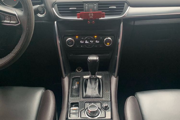 Used Mazda CX-4 2018 2.5L Automatic 4x4 Blue Sky Sport Edition China V Standard Interior 5