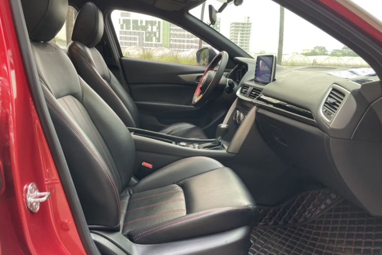 Used Mazda CX-4 2018 2.0L Automatic Two-Wheel Drive Blue Sky Dynamic Version China VI Standard Interior 6