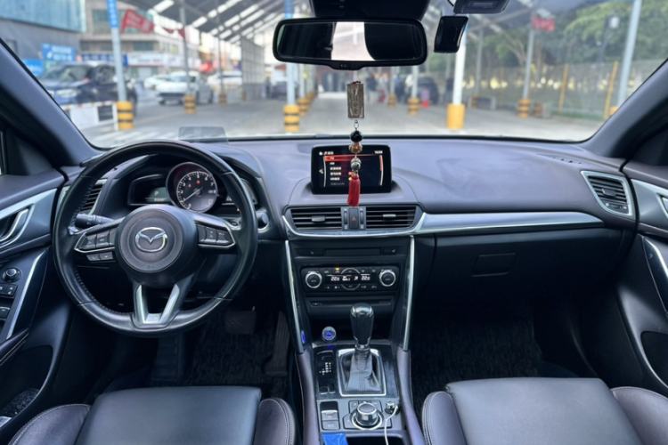 Used Mazda CX-4 2018 2.0L Automatic Two-Wheel Drive Blue Sky Leading Edition China V Standard Interior 7