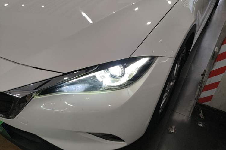 Used Mazda CX-4 2018 2.0L Automatic Two-Wheel Drive Blue Sky Exploration Version China V Standard Left Front Headlight