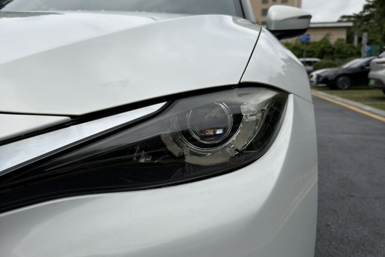 Used Mazda CX-4 2018 2.0L Automatic Two-Wheel Drive Blue Sky Premium Upgrade Version China VI Standard Left Front Headlight