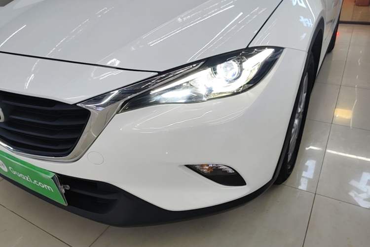 Used Mazda CX-4 2018 2.0L Automatic Two-Wheel Drive Blue Sky Dynamic Version China V Standard Left Front Headlight