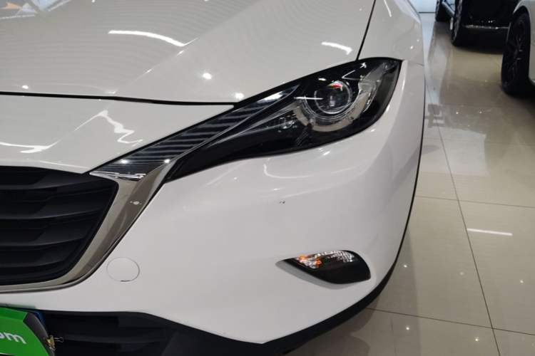 Used Mazda CX-4 2018 2.0L Automatic Two-Wheel Drive Blue Sky Exploration Version China V Standard Left Front Headlight