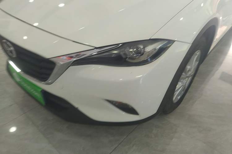 Used Mazda CX-4 2018 2.0L Automatic Two-Wheel Drive Blue Sky Dynamic Version China VI Standard Left Front Headlight
