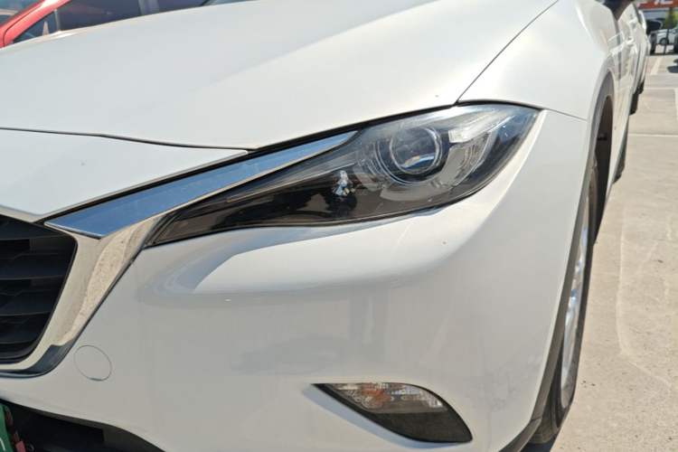 Used Mazda CX-4 2018 2.0L Automatic Two-Wheel Drive Blue Sky Dynamic Version China V Standard Left Front Headlight