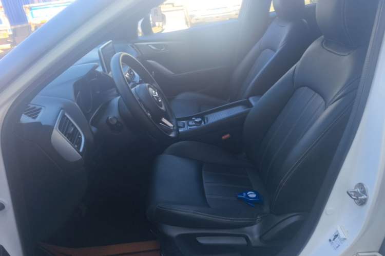 Used Mazda CX-4 2018 2.0L Automatic Two-Wheel Drive Blue Sky Dynamic Version China V Standard Left Front Seat