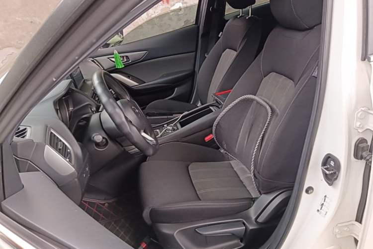 Used Mazda CX-4 2018 2.0L Automatic Two-Wheel Drive Blue Sky Dynamic Version China VI Standard Left Front Seat