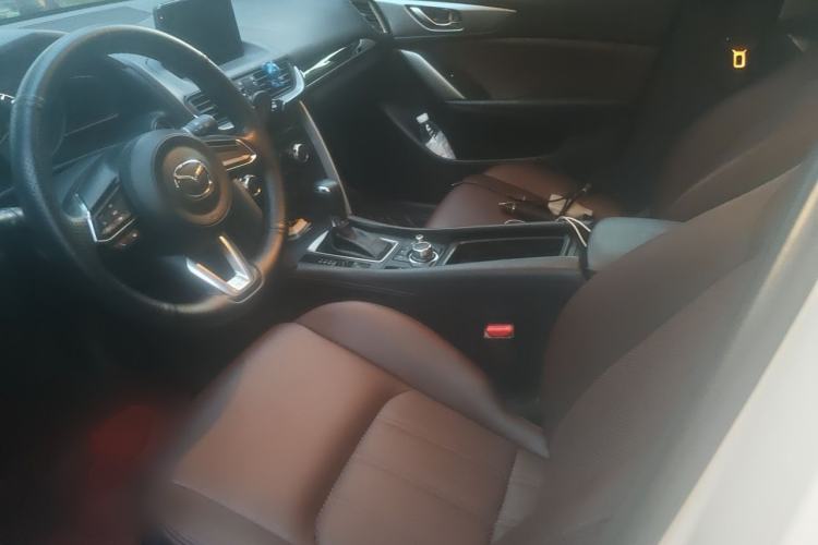 Used Mazda CX-4 2018 2.0L Automatic 2WD Blue Sky Exploration Edition China VI Standard Left Front Seat