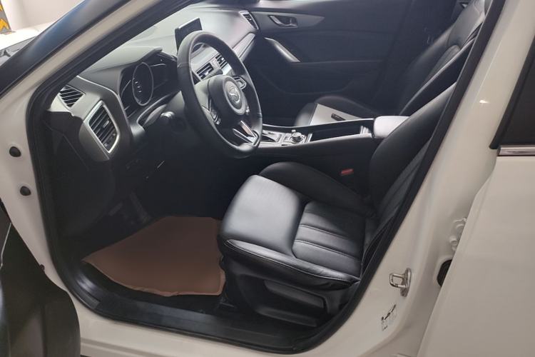 Used Mazda CX-4 2018 2.5L Automatic 4x4 Blue Sky Sport Edition China V Standard Left Front Seat