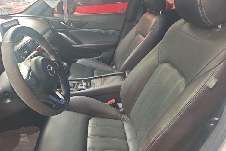 Used Mazda CX-4 2018 2.5L Automatic 4x4 Blue Sky Sport Edition China V Standard Left Front Seat