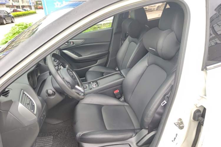 Used Mazda CX-4 2018 2.0L Automatic Two-Wheel Drive Blue Sky Dynamic Version China V Standard Left Front Seat