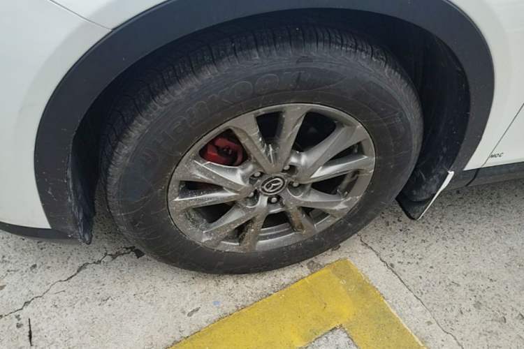 Used Mazda CX-4 2018 2.0L Automatic Two-Wheel Drive Blue Sky Premium Upgrade Version China VI Standard Left Front Wheel Hub