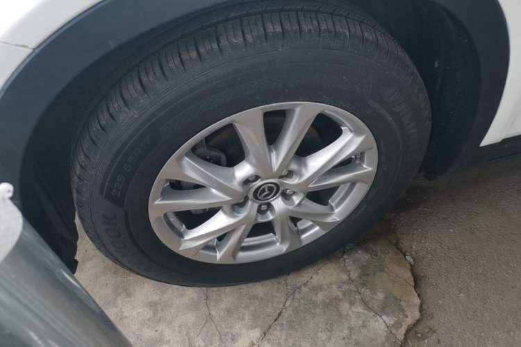 Used Mazda CX-4 2018 2.0L Automatic Two-Wheel Drive Blue Sky Dynamic Version China VI Standard Left Front Wheel Hub