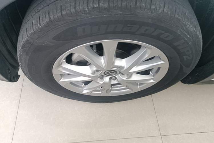 Used Mazda CX-4 2018 2.0L Automatic Two-Wheel Drive Blue Sky Dynamic Version China VI Standard Left Front Wheel Hub