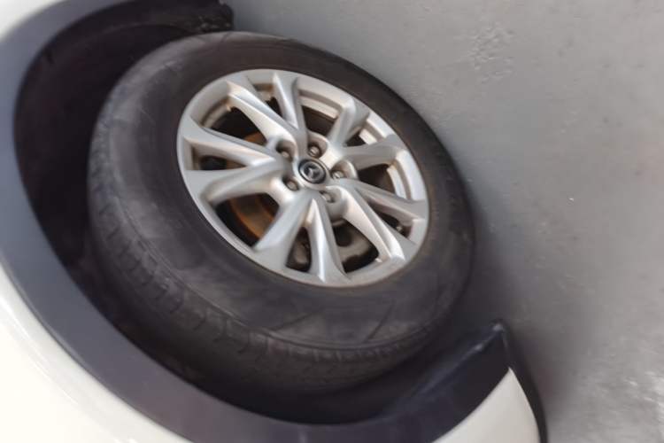 Used Mazda CX-4 2018 2.0L Automatic Two-Wheel Drive Blue Sky Dynamic Version China V Standard Left Front Wheel Hub