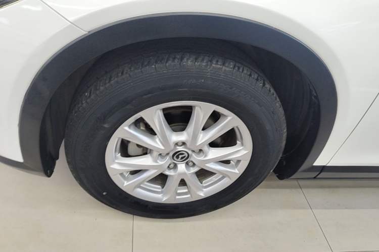 Used Mazda CX-4 2018 2.0L Automatic Two-Wheel Drive Blue Sky Dynamic Version China V Standard Left Front Wheel Hub