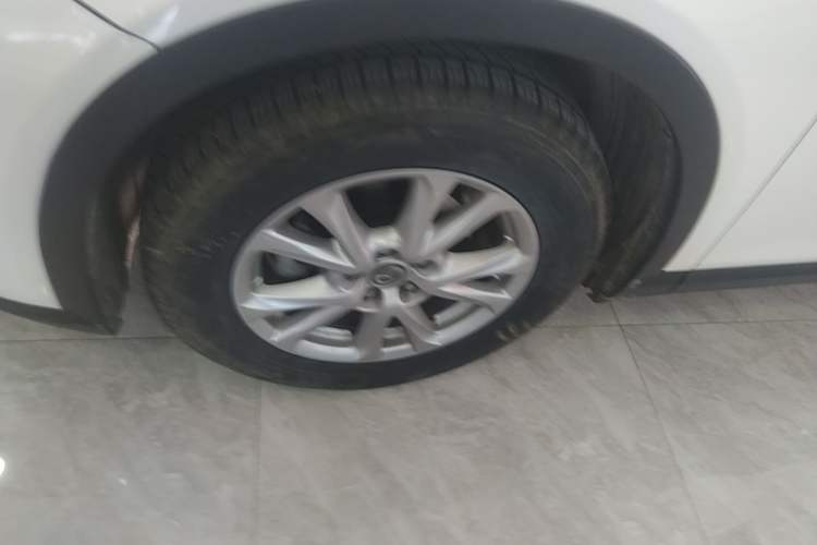 Used Mazda CX-4 2018 2.0L Automatic Two-Wheel Drive Blue Sky Dynamic Version China VI Standard Left Front Wheel Hub