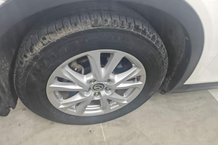 Used Mazda CX-4 2018 2.0L Automatic Two-Wheel Drive Blue Sky Dynamic Version China V Standard Left Front Wheel Hub