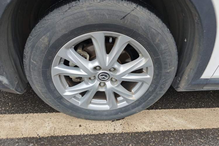 Used Mazda CX-4 2018 2.0L Automatic Two-Wheel Drive Blue Sky Dynamic Version China V Standard Left Front Wheel Hub
