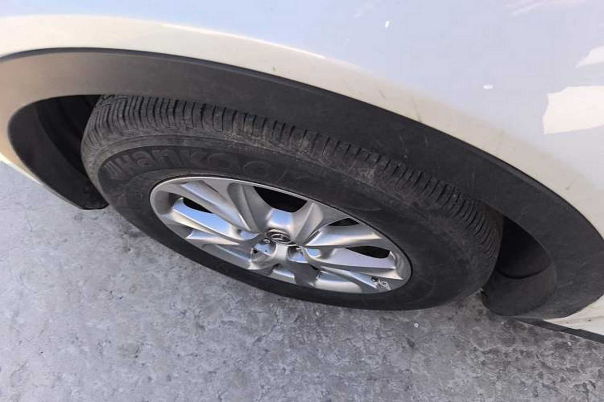 Used Mazda CX-4 2018 2.0L Automatic 2WD Blue Sky Exploration Edition China VI Standard Left Front Wheel Hub