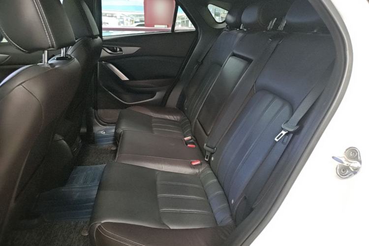 Used Mazda CX-4 2018 2.0L Automatic Two-Wheel Drive Blue Sky Leading Edition China V Standard Left Rear Seat