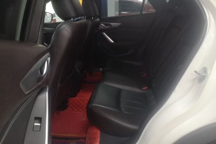 Used Mazda CX-4 2018 2.0L Automatic Two-Wheel Drive Blue Sky Luxury Edition Left Rear Seat
